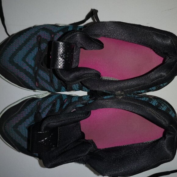 Nike Kyie 4 Ladies Multi Colored Sneakers - Picture 7 of 8